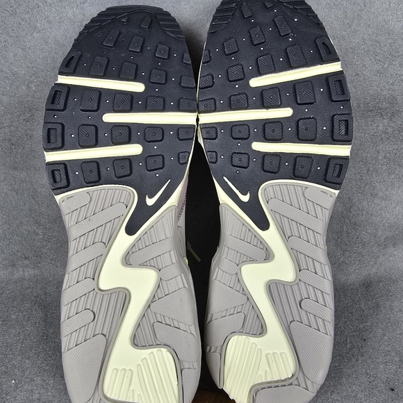 Nike Air Max Sneakers in Purple and Creammens Size 13 New No Box - Picture 12 of 12